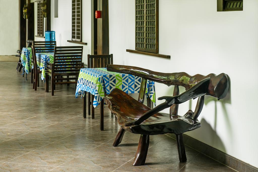 Balay Tuko Garden Inn Puerto Princesa Exterior photo